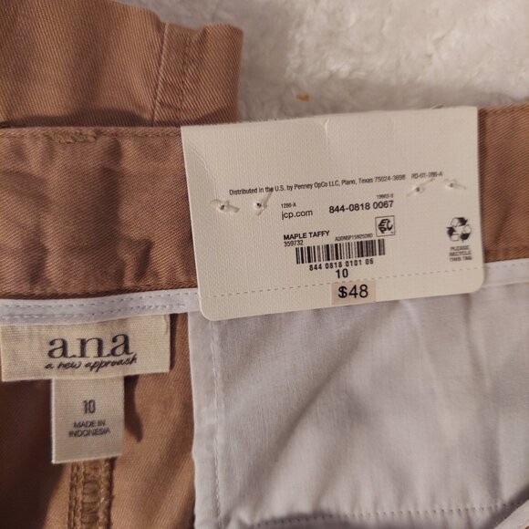 NWT a.n.a. Khaki Tan Pleated Chino Trousers Relaxed Fit Size 10 - Picture 3 of 7